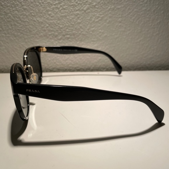 Prada SPR 17T Catwalk Sunglasses - Picture 3 of 6